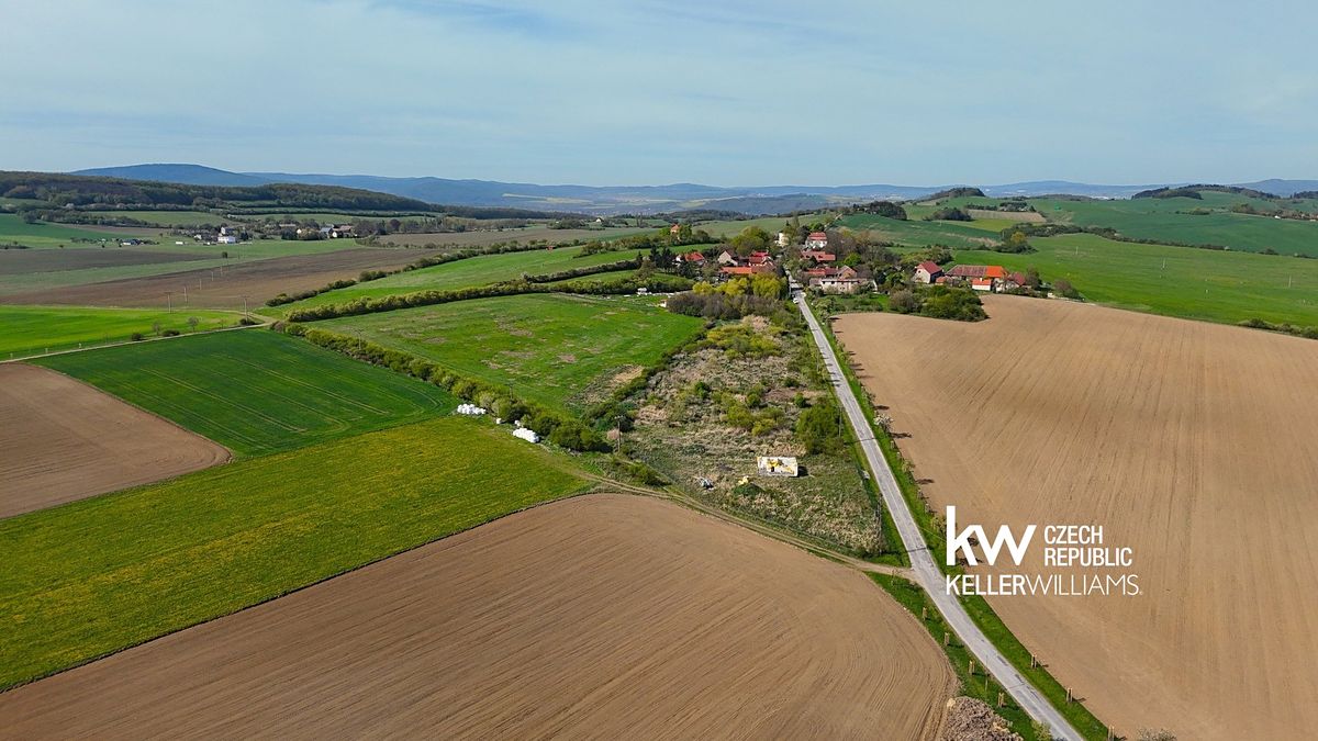 Zahrada 1652 m² · Suchomasty · Borek – fotografie 5